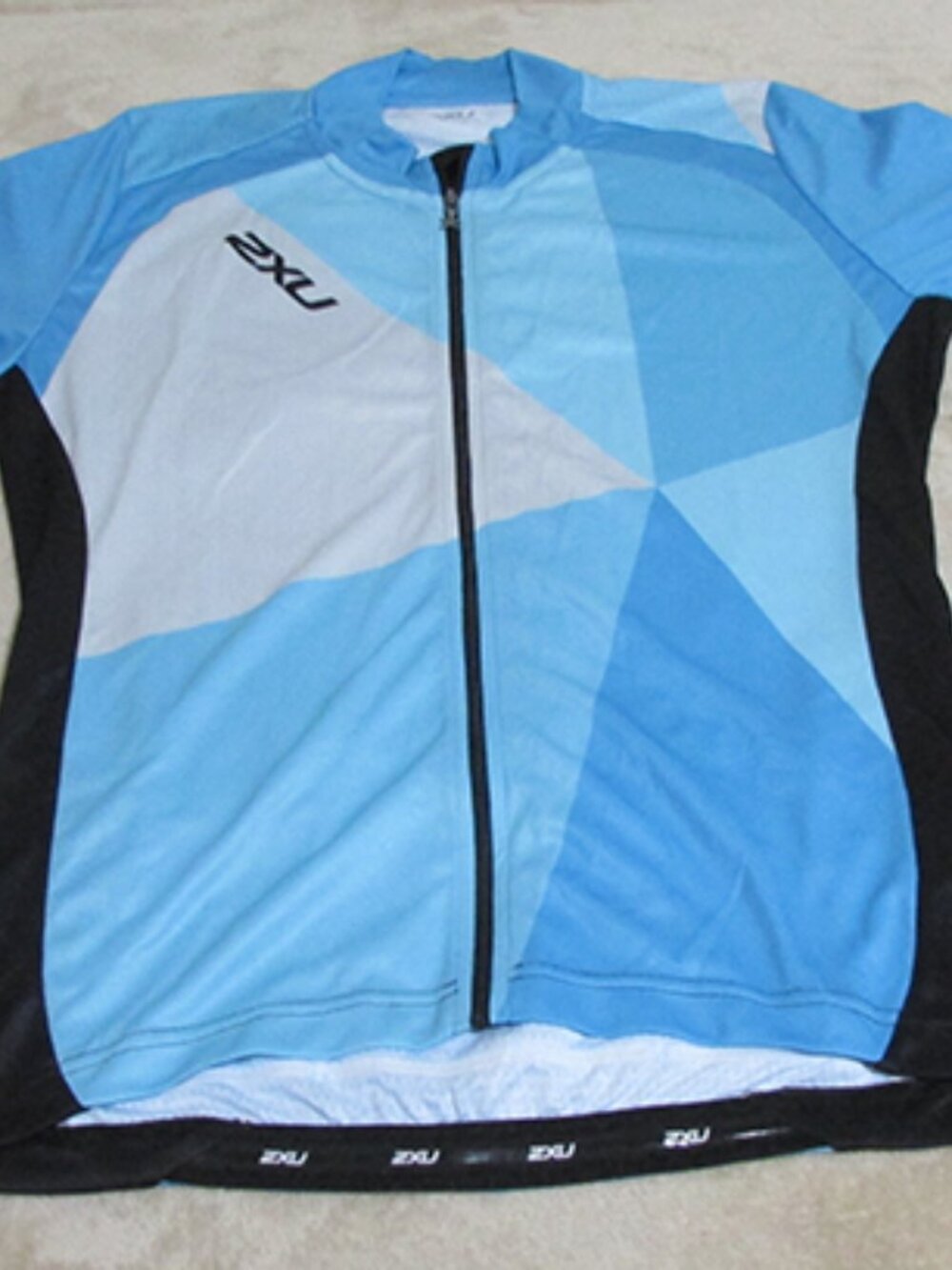 2XU Men's Cycling Jersey Size Large *NWT* (G) 0100